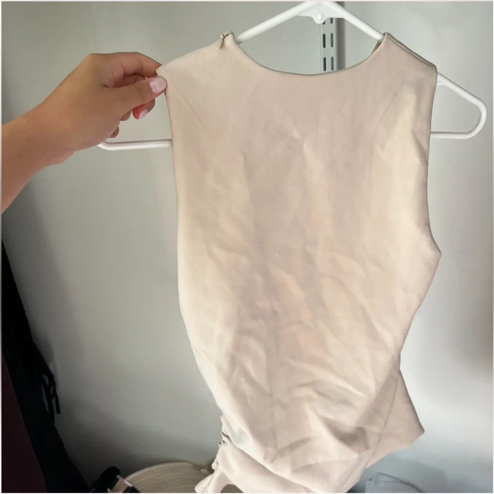 Zara cut out top (only worn once) - Picture 4 of 4